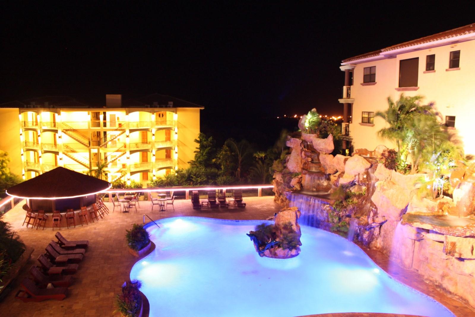 Clarion Suites Roatan At Pineapple Villas French Harbour Kültér fotó