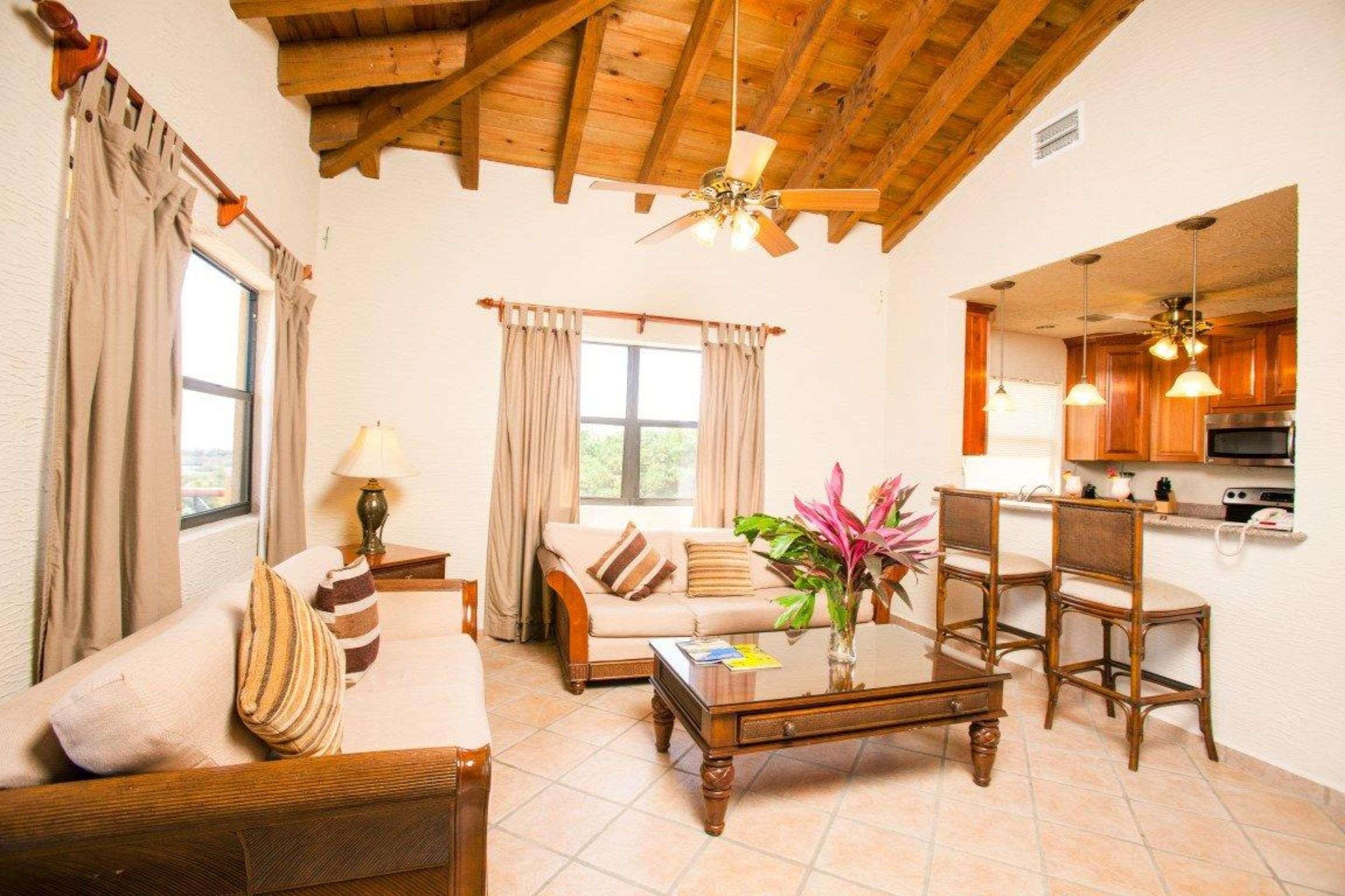 Clarion Suites Roatan At Pineapple Villas French Harbour Kültér fotó