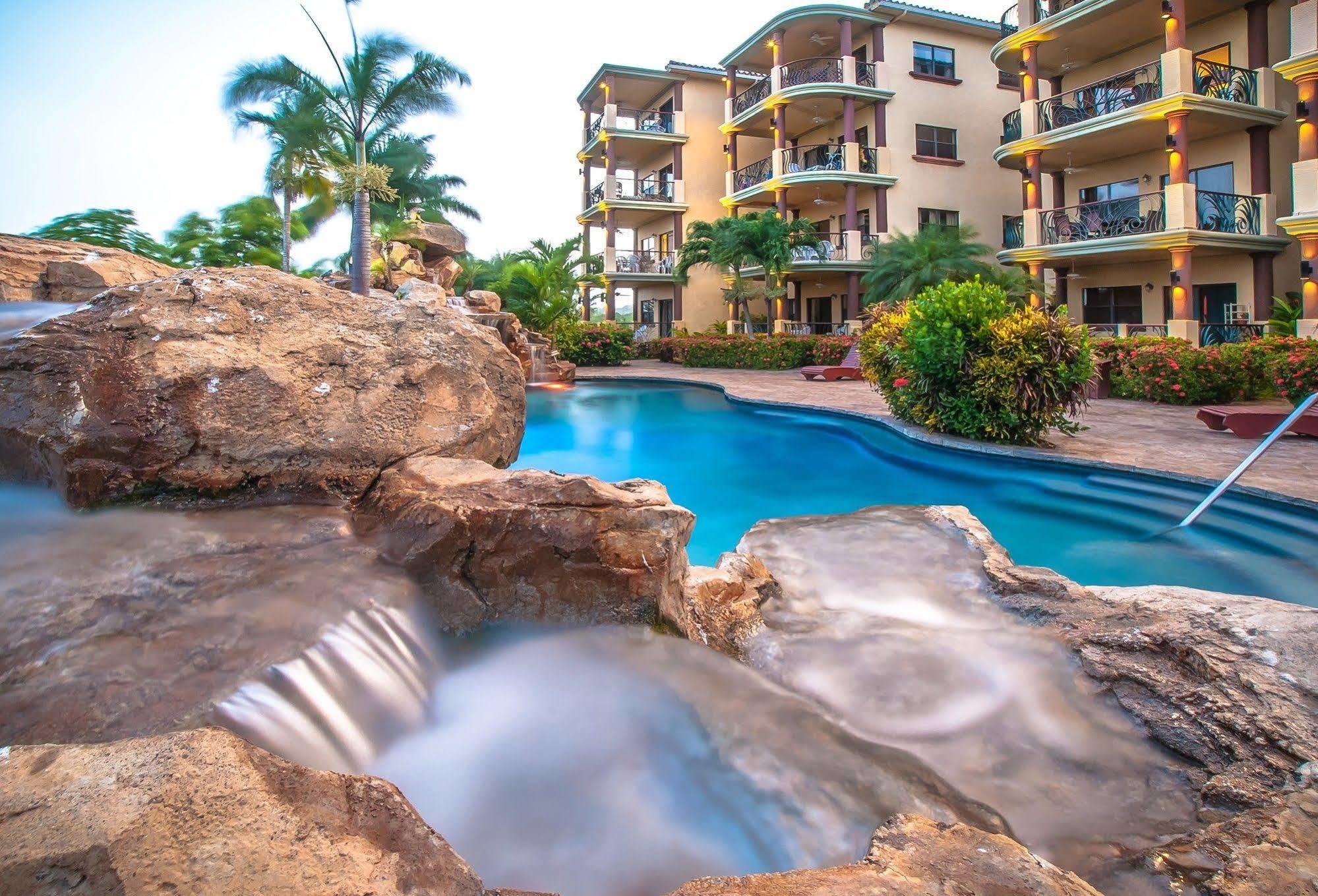 Clarion Suites Roatan At Pineapple Villas French Harbour Kültér fotó