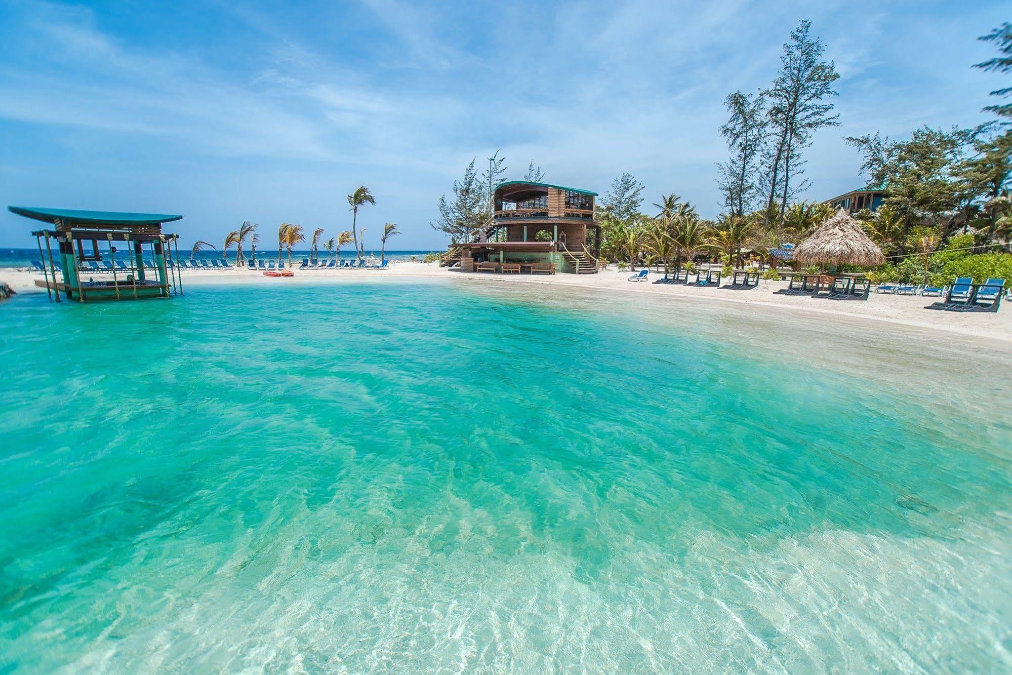 Clarion Suites Roatan At Pineapple Villas French Harbour Kültér fotó