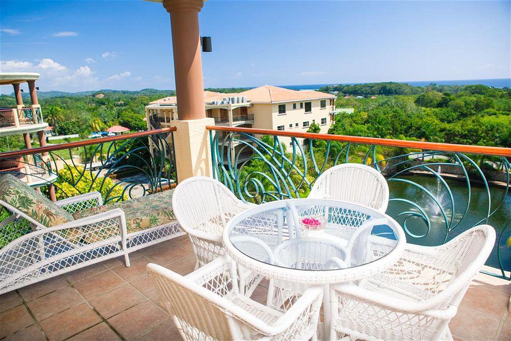 Clarion Suites Roatan At Pineapple Villas French Harbour Kültér fotó